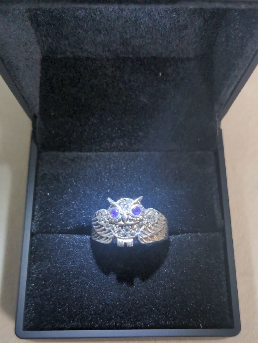 Sterling Silver Owl Ring with Amethyst Gemstone Accents, New.  Sz. 9 1/4